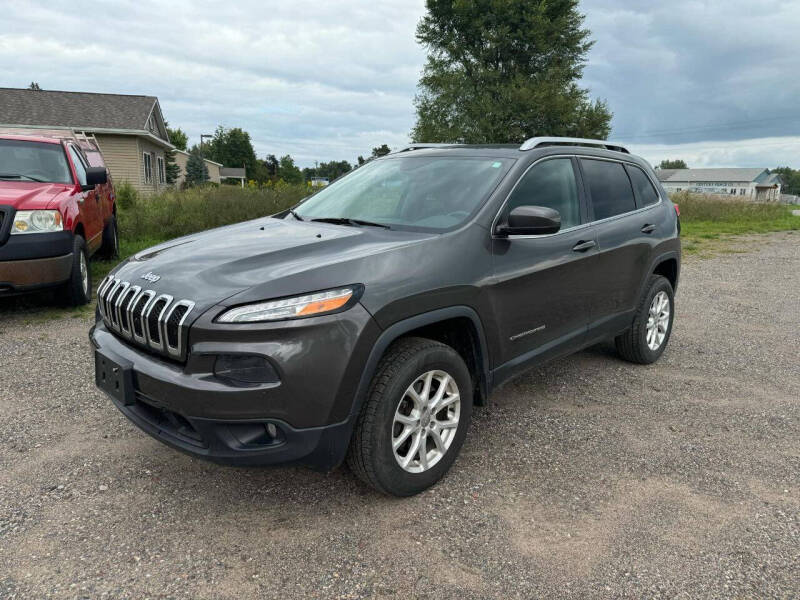 2014 Jeep Cherokee for sale at D & T AUTO INC in Columbus MN