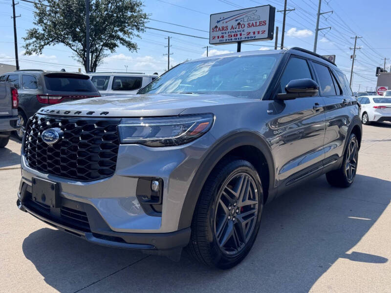 2025 Ford Explorer ST-LINE's photo