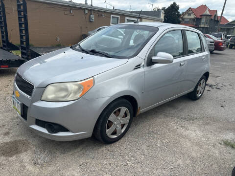 2009 Chevrolet Aveo for sale at Corridor Motors in Cedar Rapids IA