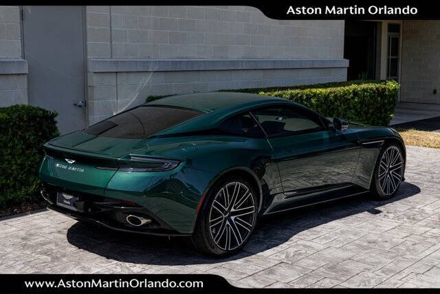 2024 Aston Martin DB12 V8