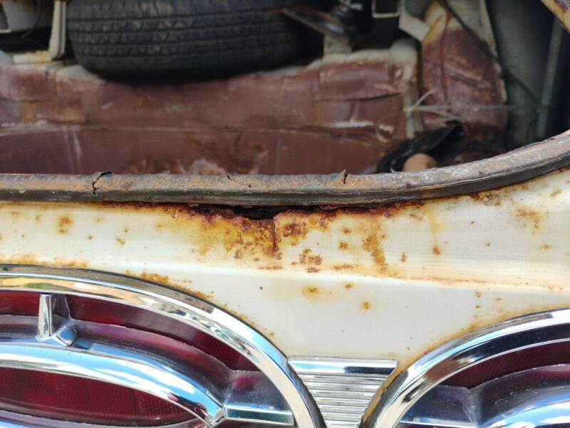 1962 Oldsmobile Starfire