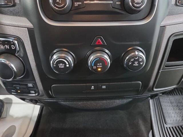 2017 RAM 1500 Express