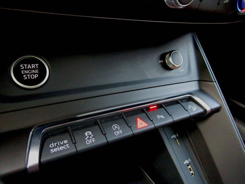 2021 Audi Q3 quattro S line Premium 45 TFSI