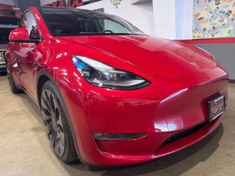 2023 Tesla Model Y Performance