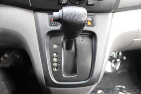 2017 Nissan NV200