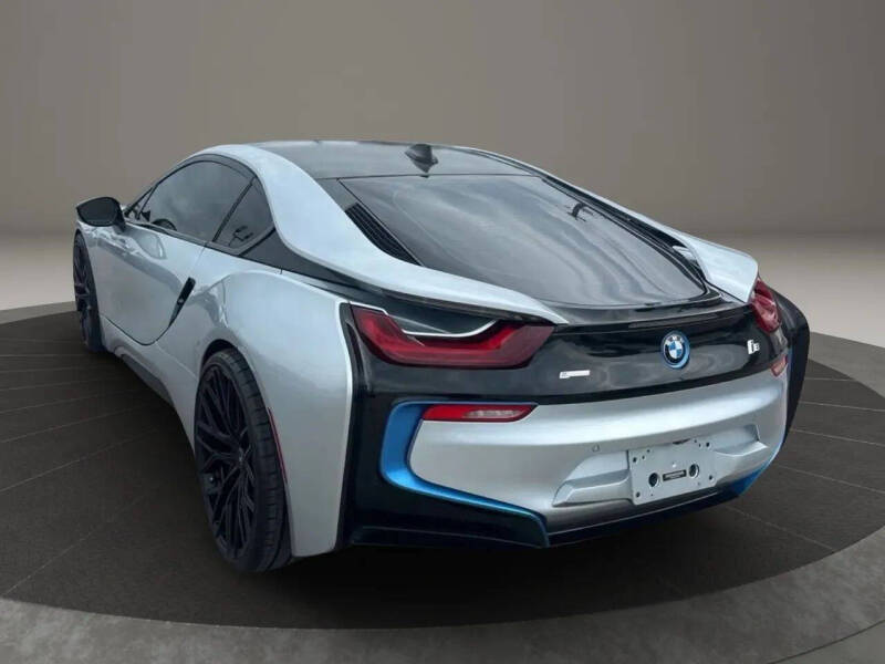 2014 BMW i8