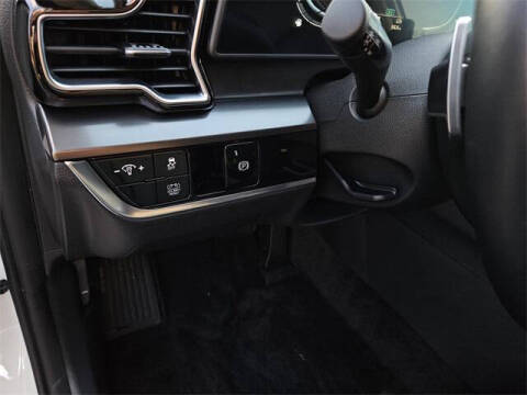 2025 Kia Sportage Hybrid EX