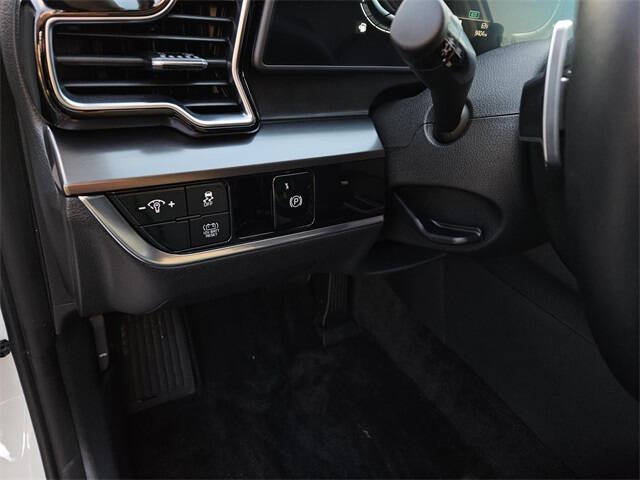 2025 Kia Sportage Hybrid EX