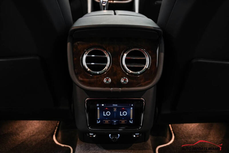 2021 Bentley Bentayga V8