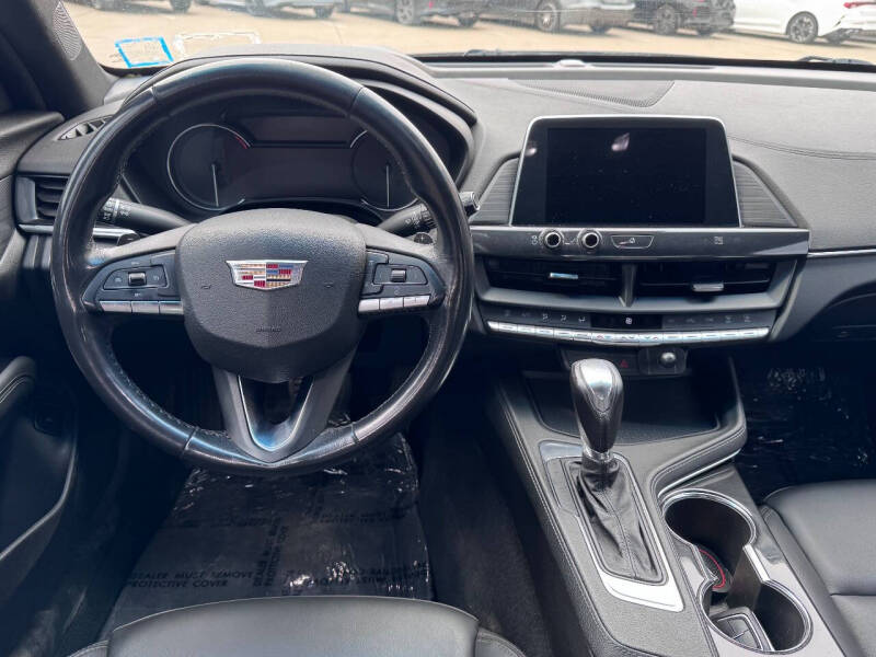 2020 Cadillac CT4 Luxury