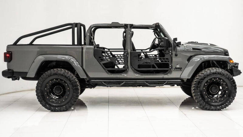 2022 Jeep Gladiator Sport S