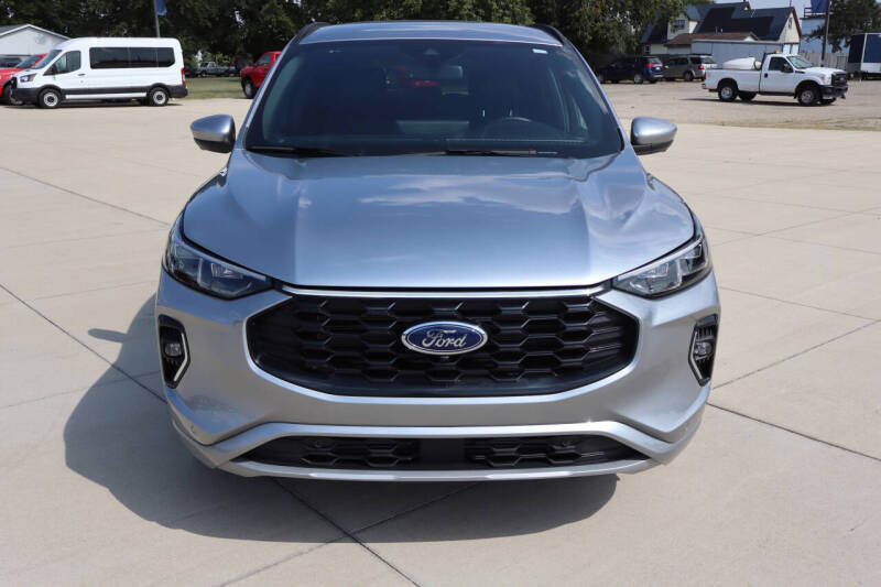 2023 Ford Escape ST-Line Elite