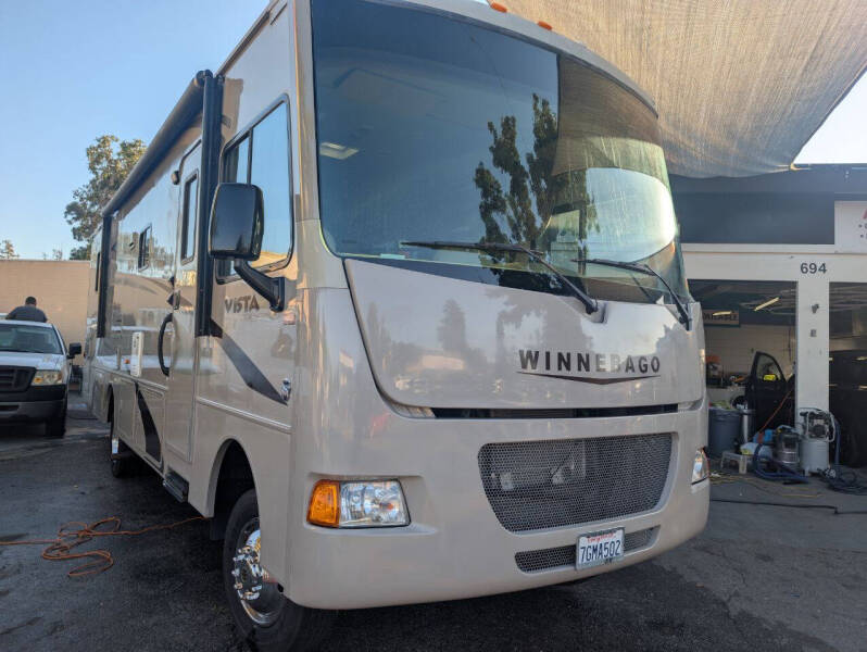 2014 Ford F-53's photo