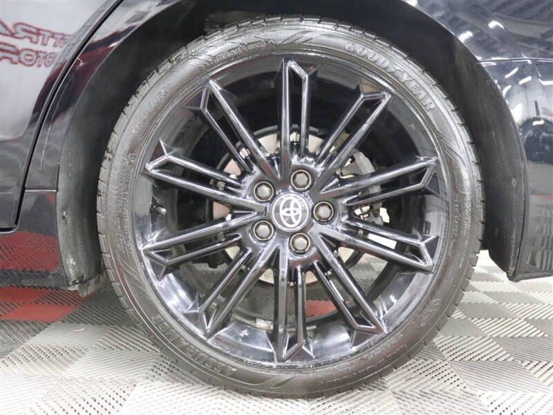 2021 Toyota Avalon XSE Nightshade