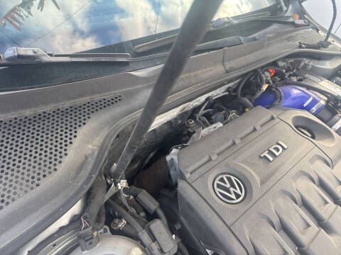 2015 Volkswagen Golf TDI SE