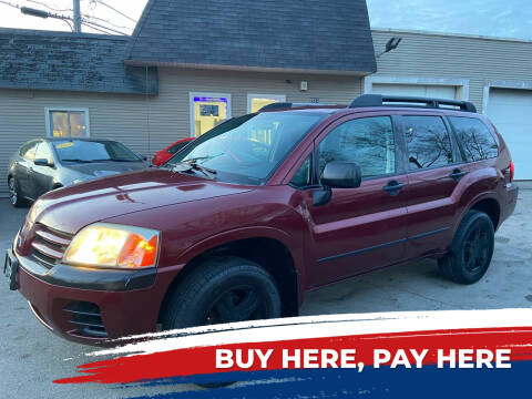 2005 Mitsubishi Endeavor for sale at Global Auto Finance & Lease INC in Maywood IL