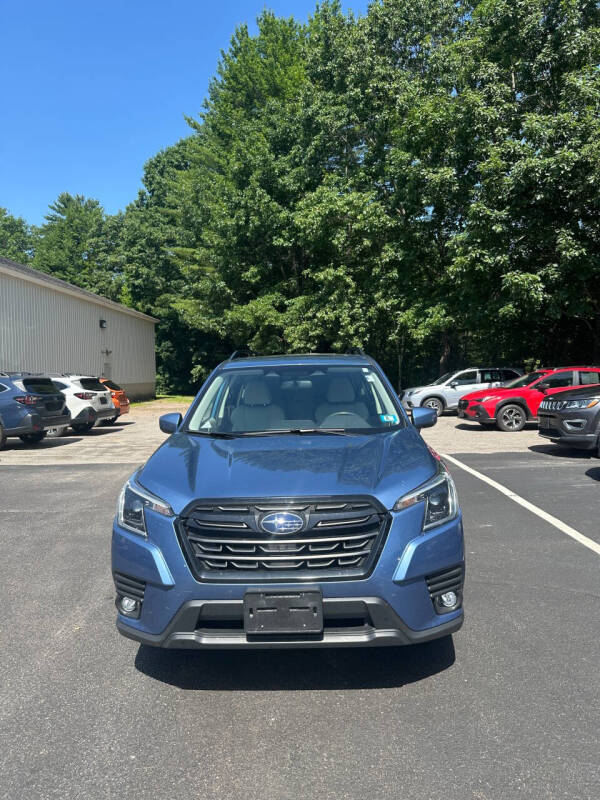 2024 Subaru Forester Premium