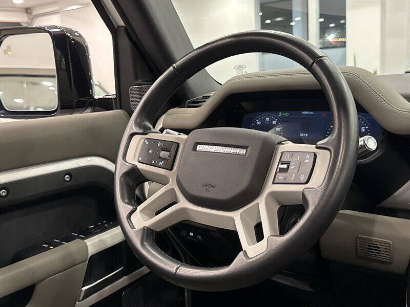 2021 Land Rover Defender 110 SE