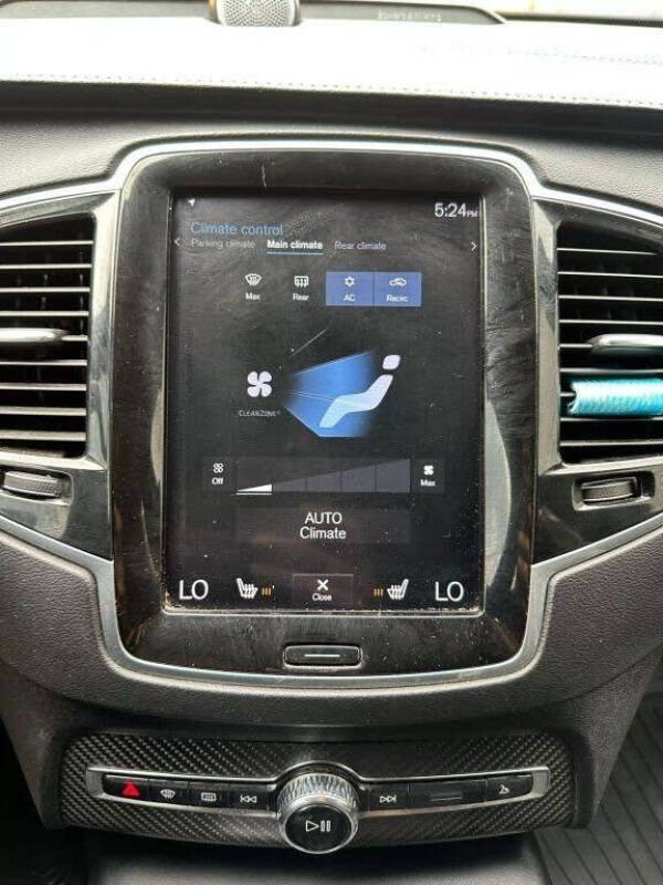 2019 Volvo XC90 T6 R-Design