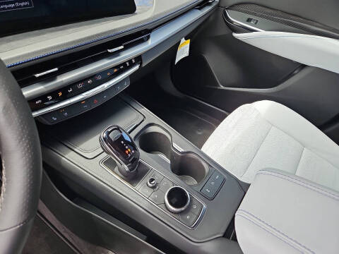 2025 Cadillac XT4 Sport