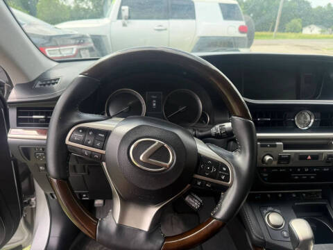 2017 Lexus ES 350