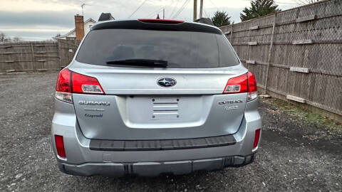 2013 Subaru Outback 2.5i Limited