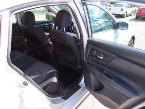 2017 Nissan Altima 2.5 SR