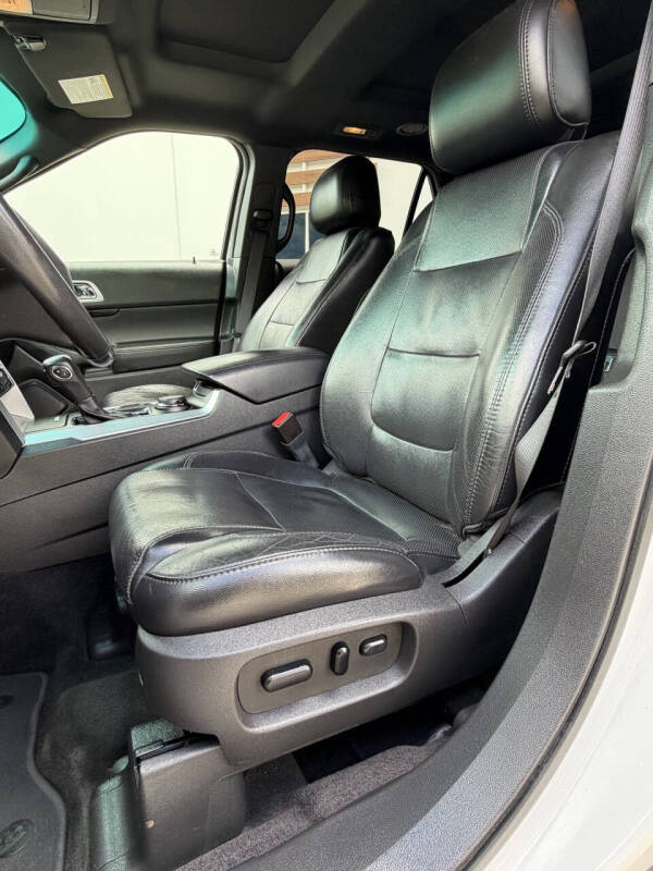 2012 Ford Explorer Limited