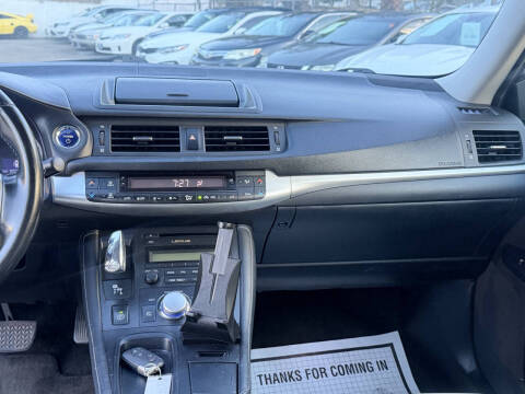 2012 Lexus CT 200h Premium