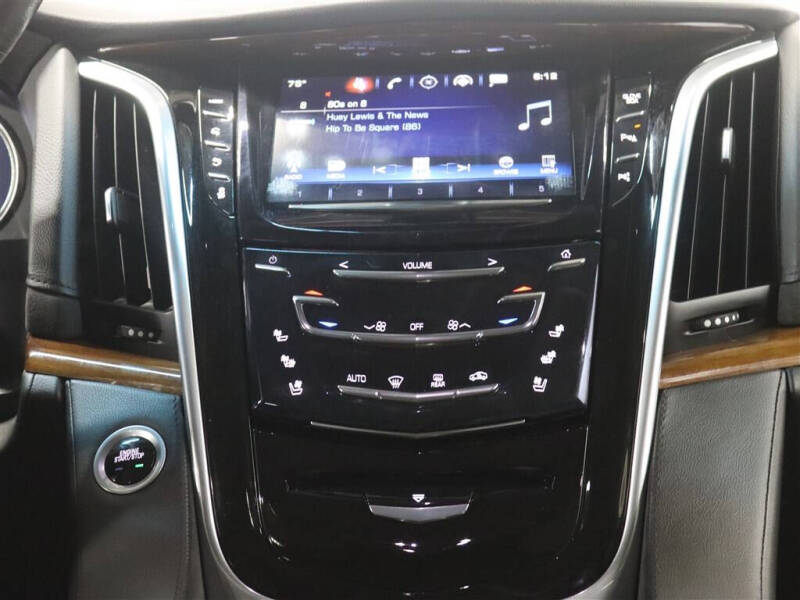 2019 Cadillac Escalade ESV Standard