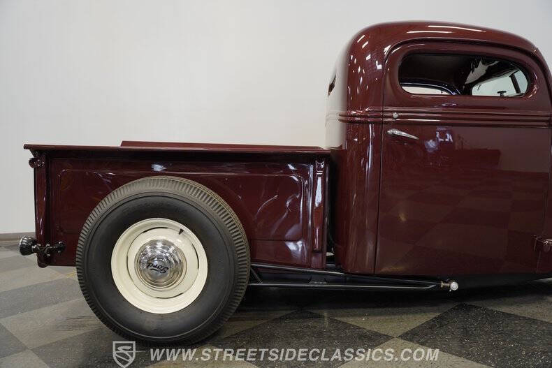 1939 Ford F-100