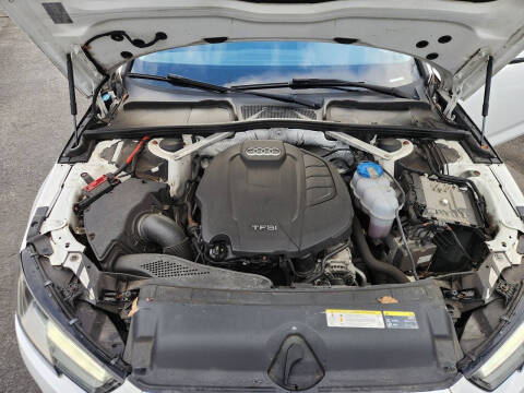 2017 Audi A4 2.0T quattro Premium