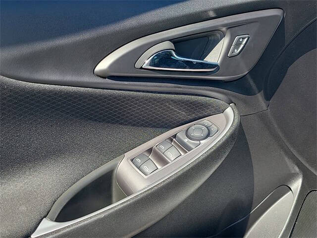 2024 Chevrolet Malibu LS