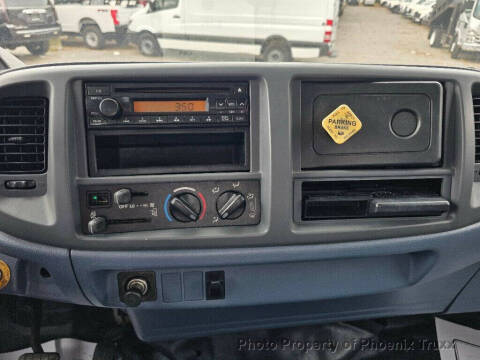 2006 Hino 268A