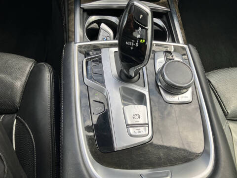 2016 BMW 7 Series 750i xDrive