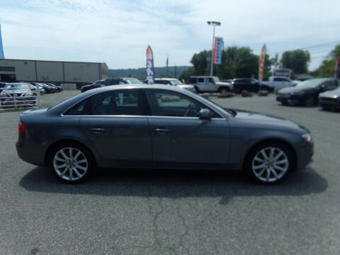 2013 Audi A4 2.0T quattro Premium Plus