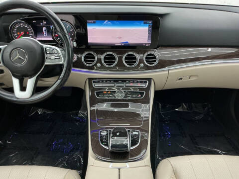 2019 Mercedes-Benz E-Class E 300