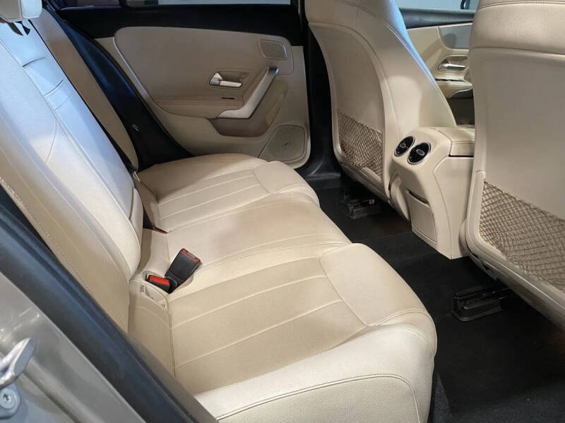 2020 Mercedes-Benz A-Class A 220