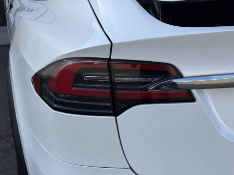 2020 Tesla Model X Long Range Plus