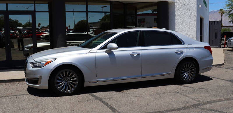2019 Genesis G90
