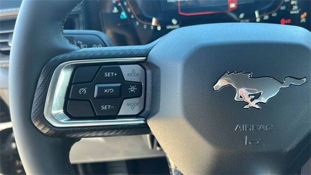 2025 Ford Mustang EcoBoost