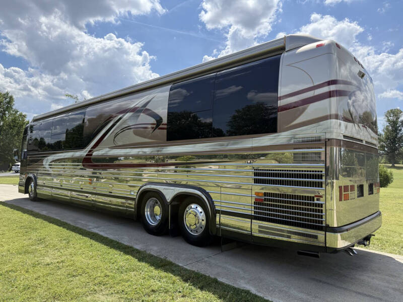 2001 Prevost Marathon