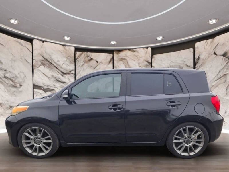 2009 Scion xD