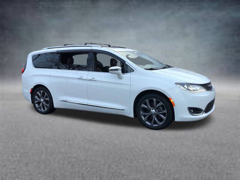 2018 Chrysler Pacifica Limited