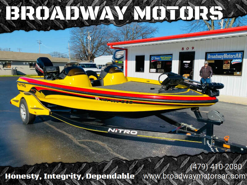2003 NITRO 901-CDX for sale at BROADWAY MOTORS in Van Buren AR