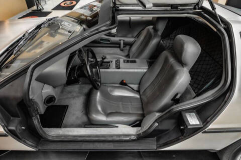 1981 DeLorean DMC-12