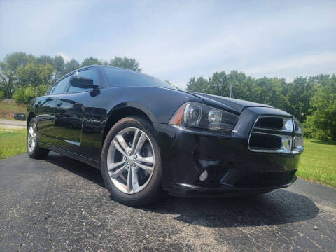 2013 Dodge Charger for sale at Sinclair Auto Inc. in Pendleton IN