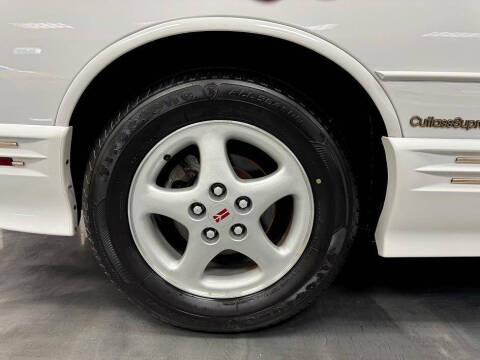 1994 Oldsmobile Cutlass Supreme