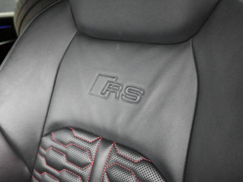 2022 Audi RS 6 Avant 4.0T quattro Avant