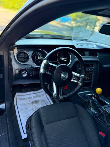 2014 Ford Mustang V6